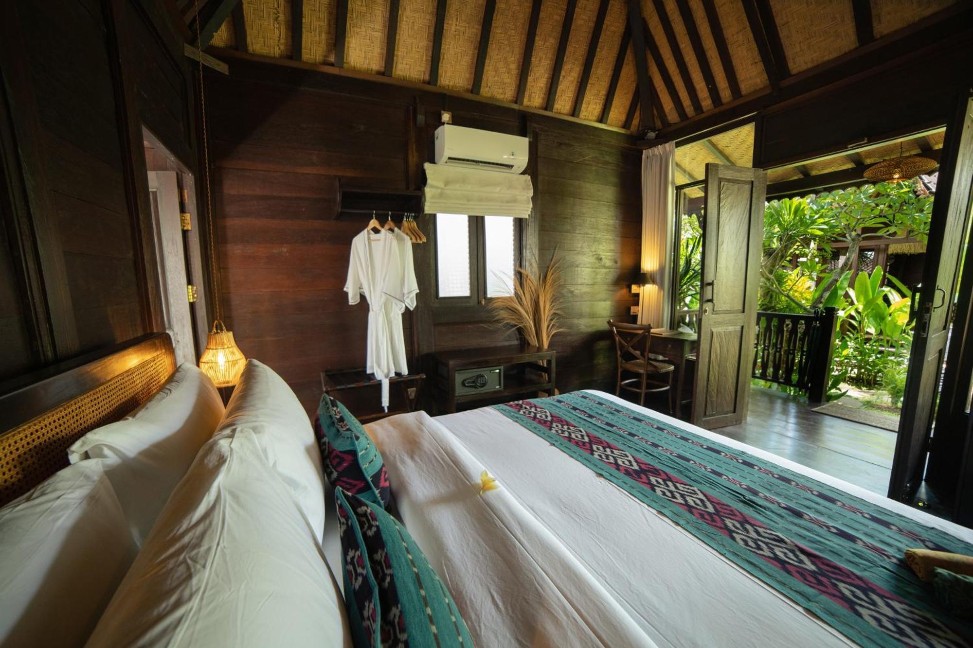 Kayu Village Canggu Exteriör bild